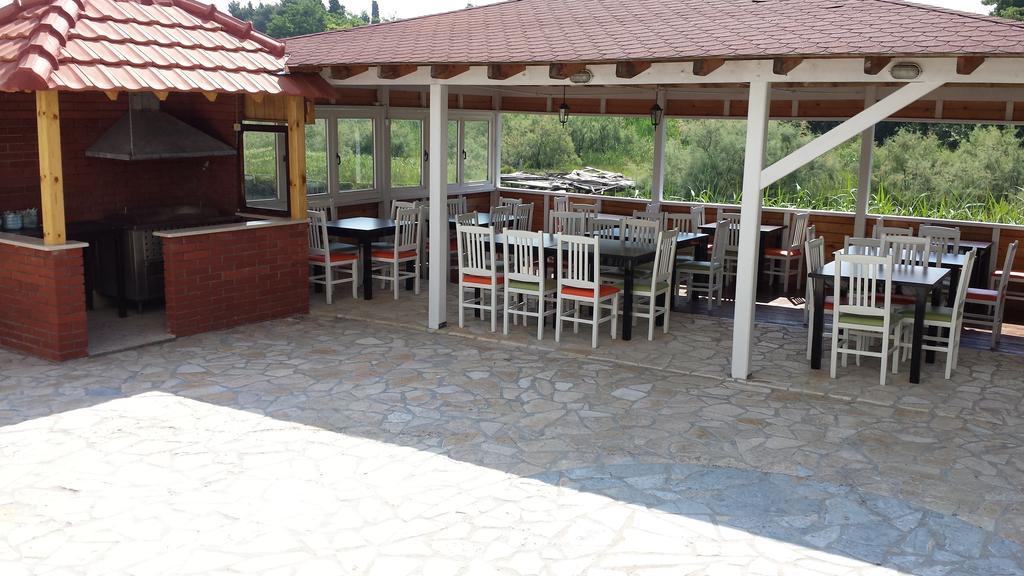 Apartments Cungu Ούλτσιν Εξωτερικό φωτογραφία