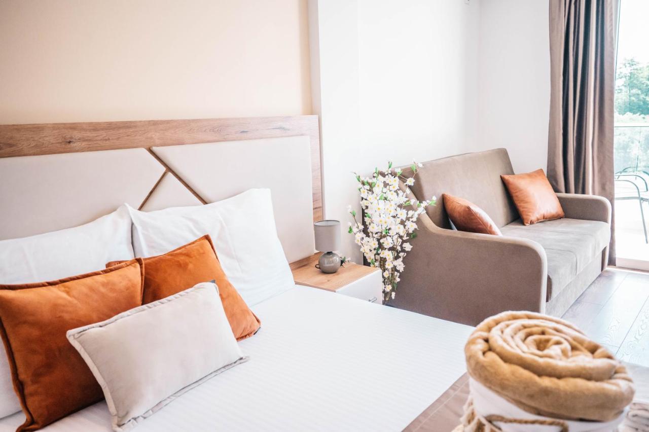 Apartments Cungu Ούλτσιν Εξωτερικό φωτογραφία