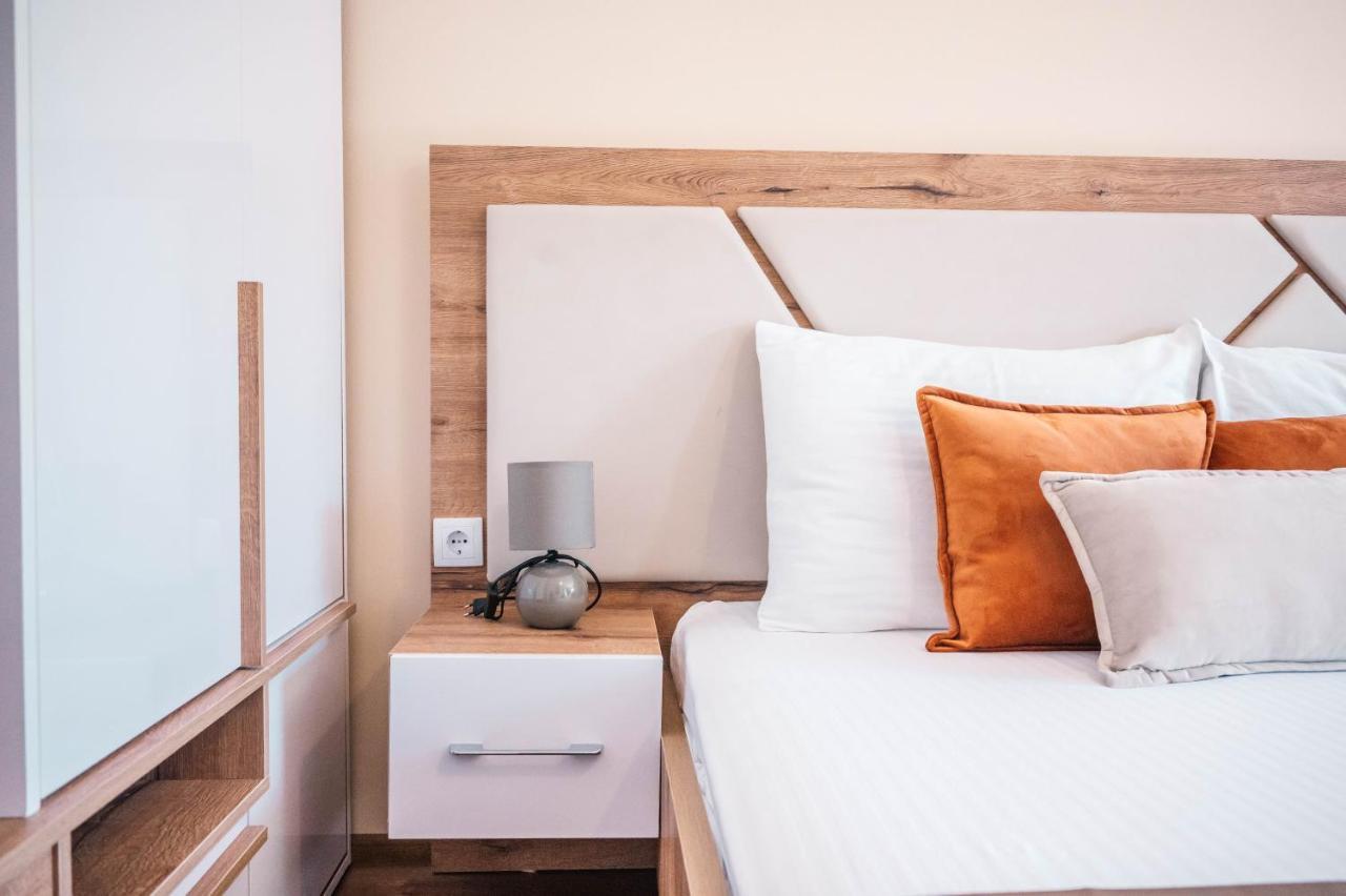 Apartments Cungu Ούλτσιν Εξωτερικό φωτογραφία