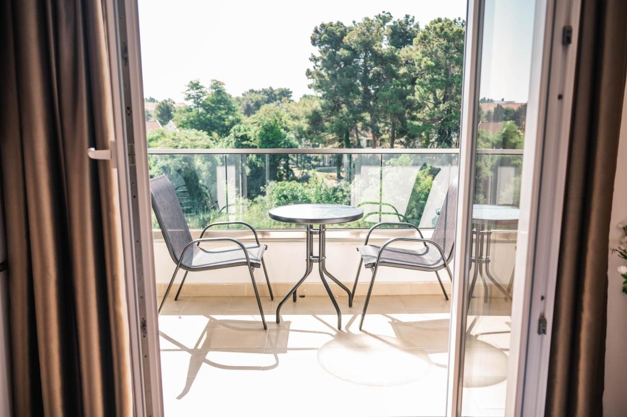 Apartments Cungu Ούλτσιν Εξωτερικό φωτογραφία