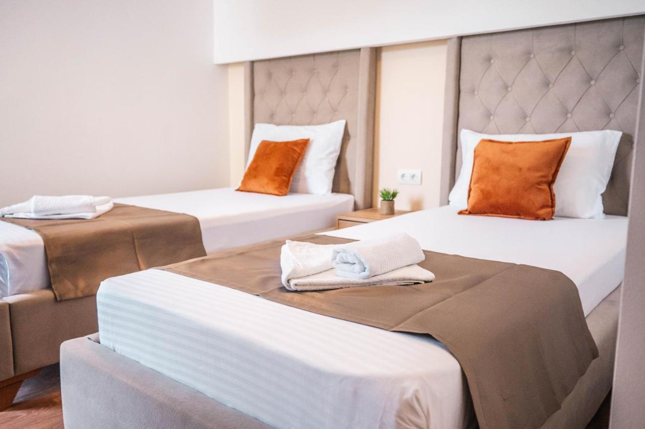 Apartments Cungu Ούλτσιν Εξωτερικό φωτογραφία